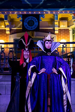 Archivo:The Evil Queen and Jaffar at Mickey's Halloween Party