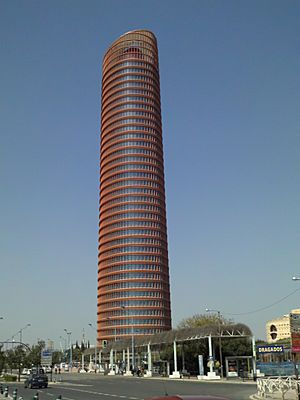 Archivo:Torre Sevilla 01