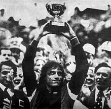 Archivo:Vila rolandgarros 1977