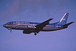 158cv - British Midland Airways Boeing 737-300; G-OJTW@LHR;27.10.2001.jpg