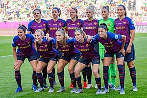 Archivo:2019-05-18 Fußball, Frauen, UEFA Women's Champions League, Olympique Lyonnais - FC Barcelona StP 0032 LR10 by Stepro
