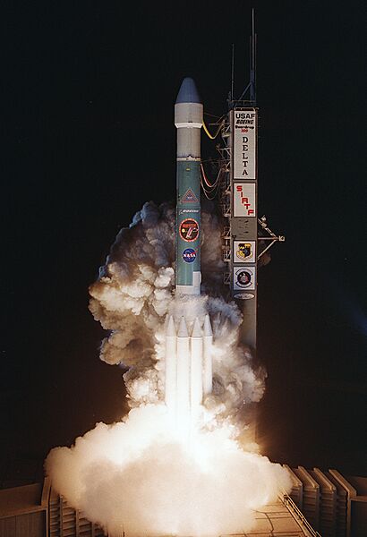 300th Delta launches with Spitzer