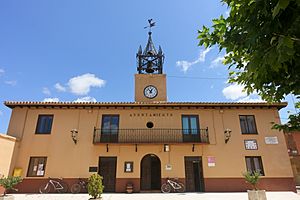 Archivo:Ayuntamiento de Castroverde de Campos