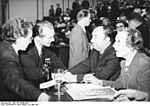 Archivo:Bundesarchiv Bild 183-10640-0020, Berlin, III. Weltfestspiele, Vorbereitung