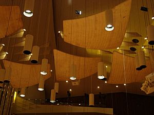 Archivo:Detalle techo interior Filarmonica de Berlin