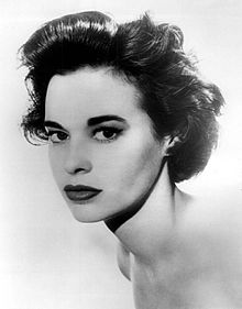 Gloria Vanderbilt 1959.JPG