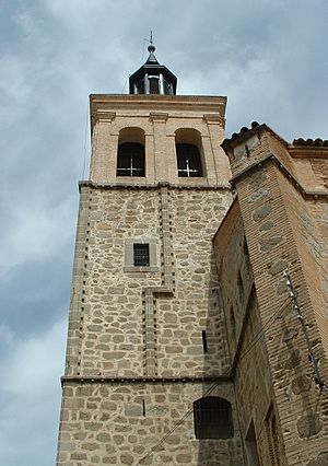 Archivo:Iglesia de la Virgen de Altagracia, Mora (Toledo)