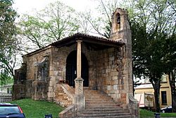 Archivo:Iglesia de la santa cruz