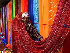 Archivo:Karachi - Pakistan-market