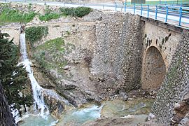 Archivo:La Puente, Torres 24J 02