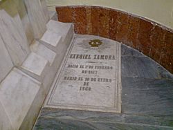 Archivo:Lapida de Ezequiel Zamora