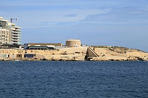 Archivo:Malta - Sliema - Tigné Point - Fort Tigné 01 ies (Triq il-Lanca) 01 ies
