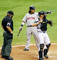 Archivo:Manny asking Umpire2