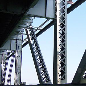 Archivo:San Francisco Oakland Bay Bridge Retrofit 3