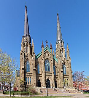 Archivo:St. Dunstan's Basilica (Charlottetown PEI)