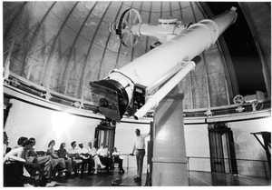 Archivo:Usno-telescope-equalized-1