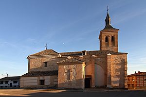 Archivo:Yunclillos, Iglesia de San Andrés Apóstol, 1