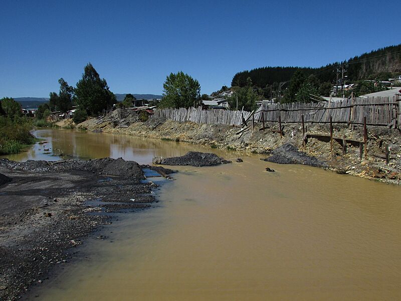 Agua contaminada (Río Curanilahue)