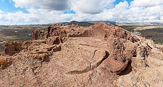 Almogarén - Archaeological area of Cuatro Puertas