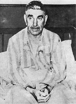 Archivo:Ante Pavelić in hospital