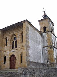 Archivo:Cóbreces - Ermita de Santa Ana 08