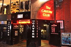 Archivo:Cavern Club with lighting (2010-11-24 11.42.15 by Jennifer Boyer)