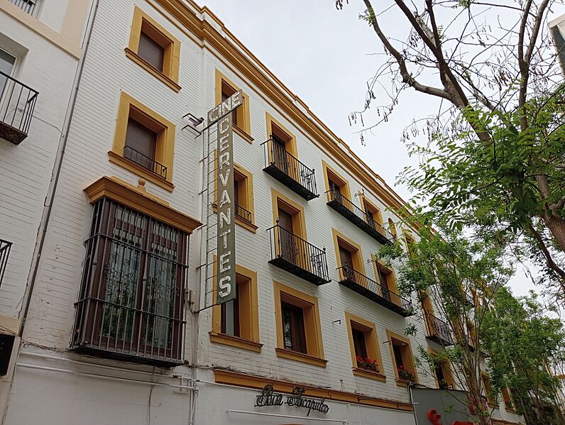 Cine Cervantes Sevilla 02