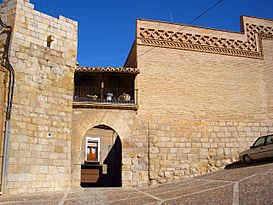 Daroca - Puerta de Valencia 1.jpg