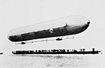 Archivo:First Zeppelin ascent