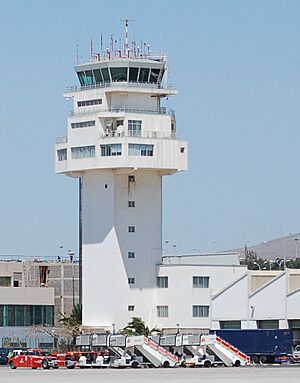 Archivo:GCTS TFS TWR from platform