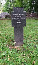 Archivo:Grave of Field Marshal Robert von Greim 01