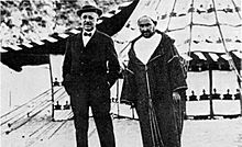 Archivo:Horacio Echevarrieta and Abd el-Krim