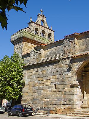 Archivo:Iglesia de Santa María (Pereña)
