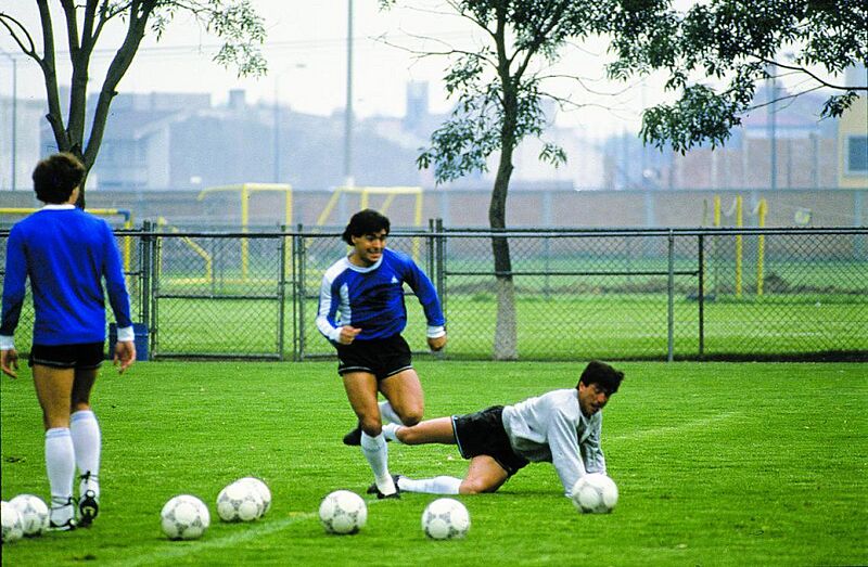 Maradona passarella practica argentina