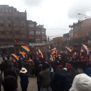 Archivo:Nov. 11 Pro-Morales demonstration in El Alto, Bolivia