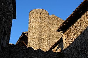 Archivo:Pérouges.Tour.01