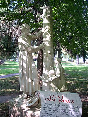 Archivo:St Isaac Jogues Martyrs Shrine