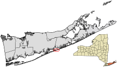 Suffolk County, NY, towns and villages West Hampton Dunes highlighted.svg