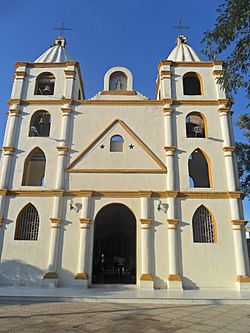 Templo Parroquial Santa Rosa de Lima. Los Palmitos - Sucre.jpg
