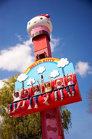 Archivo:The Hopper Ride in Hello Kitty Secret Garden at Drusillas Park
