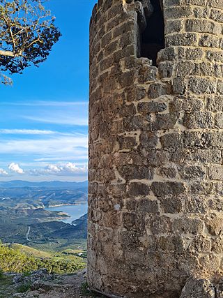 Torre del Canuto (Rute).jpg