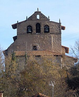 Archivo:Trokoniz - Iglesia de San Vicente