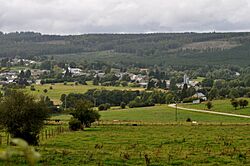 Vue sur Lavacherie.jpg