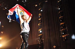 Archivo:Aerosmith en Paraguay - Octubre 2011