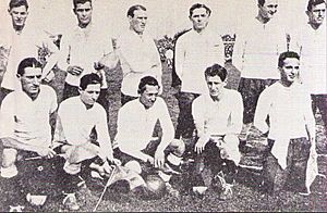 Archivo:Argentina national football team at the Campeonato Sudamericano (1921)