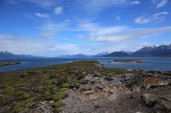 Archivo:Beagle Channel views from Bridges Island (5525409906)