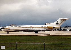 Boeing 727-2A1-Adv, Mexicana AN0200655.jpg
