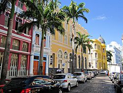Archivo:Bom Jesus street, Old Recife - Recife, Pernambuco, Brazil(2)