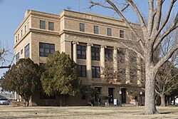 County courthouse for Winkler County, near the New Mexico line in far-west Texas LCCN2014630676.jpg