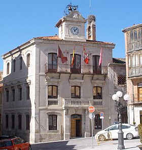 Cuéllar - Ayuntamiento 1.jpg